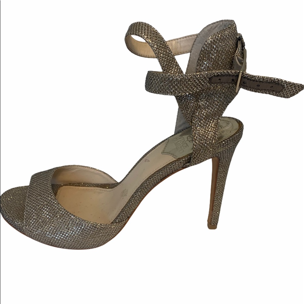 Vince Camuto shimmery gold heels size 9